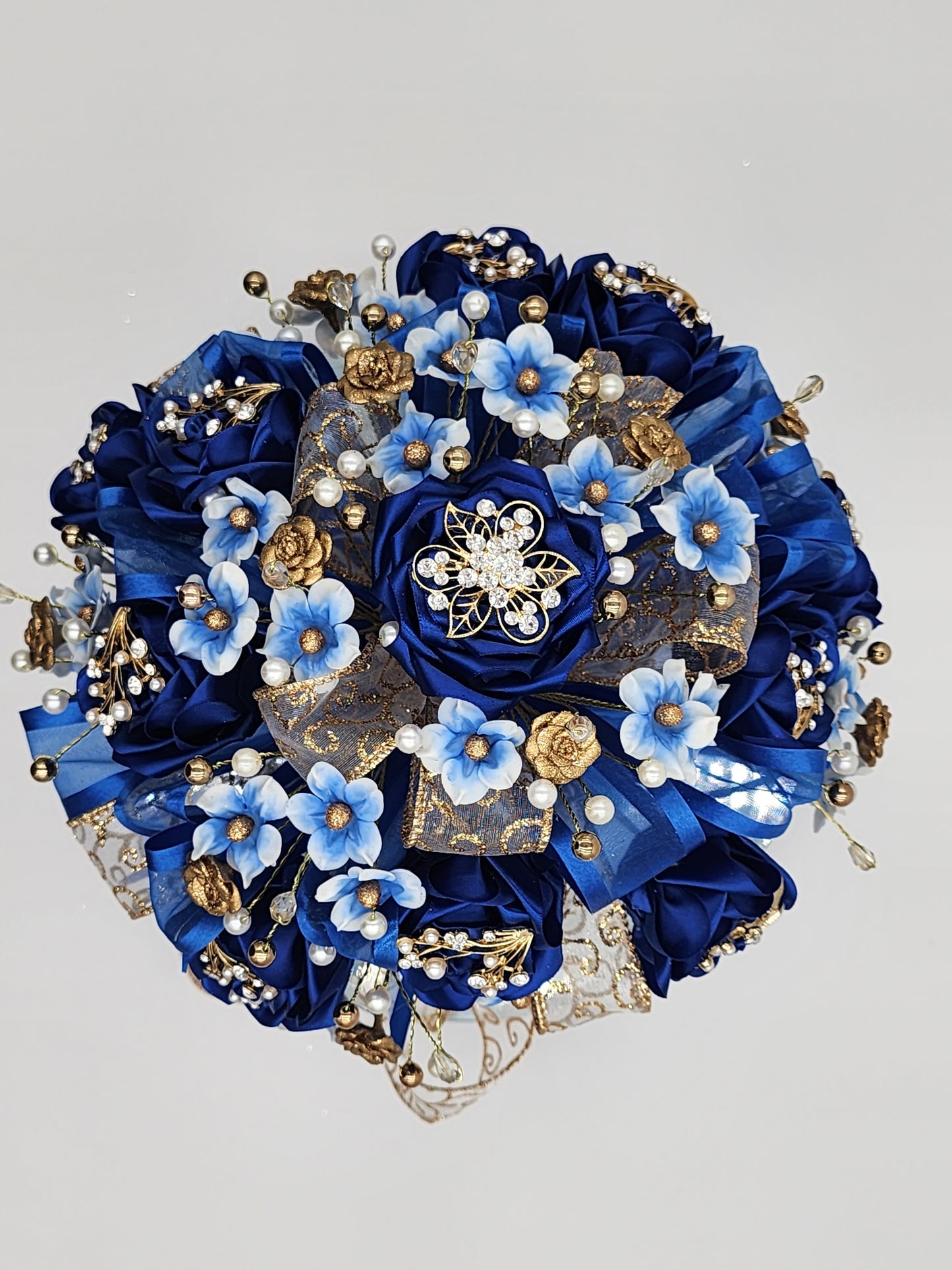 Royal Blue Artesanal Bouquet with Gold