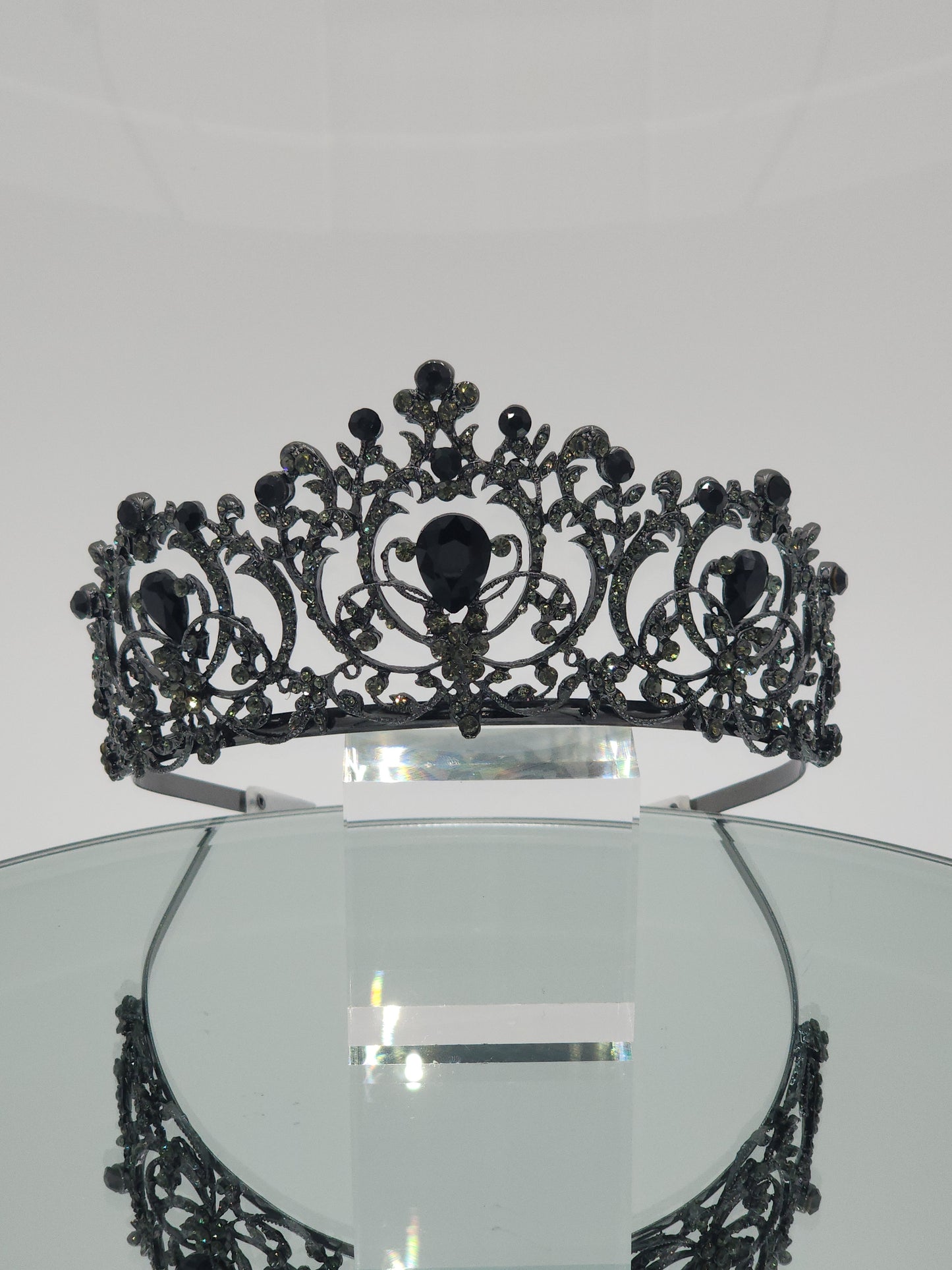 Quinceañera crown with comb #134