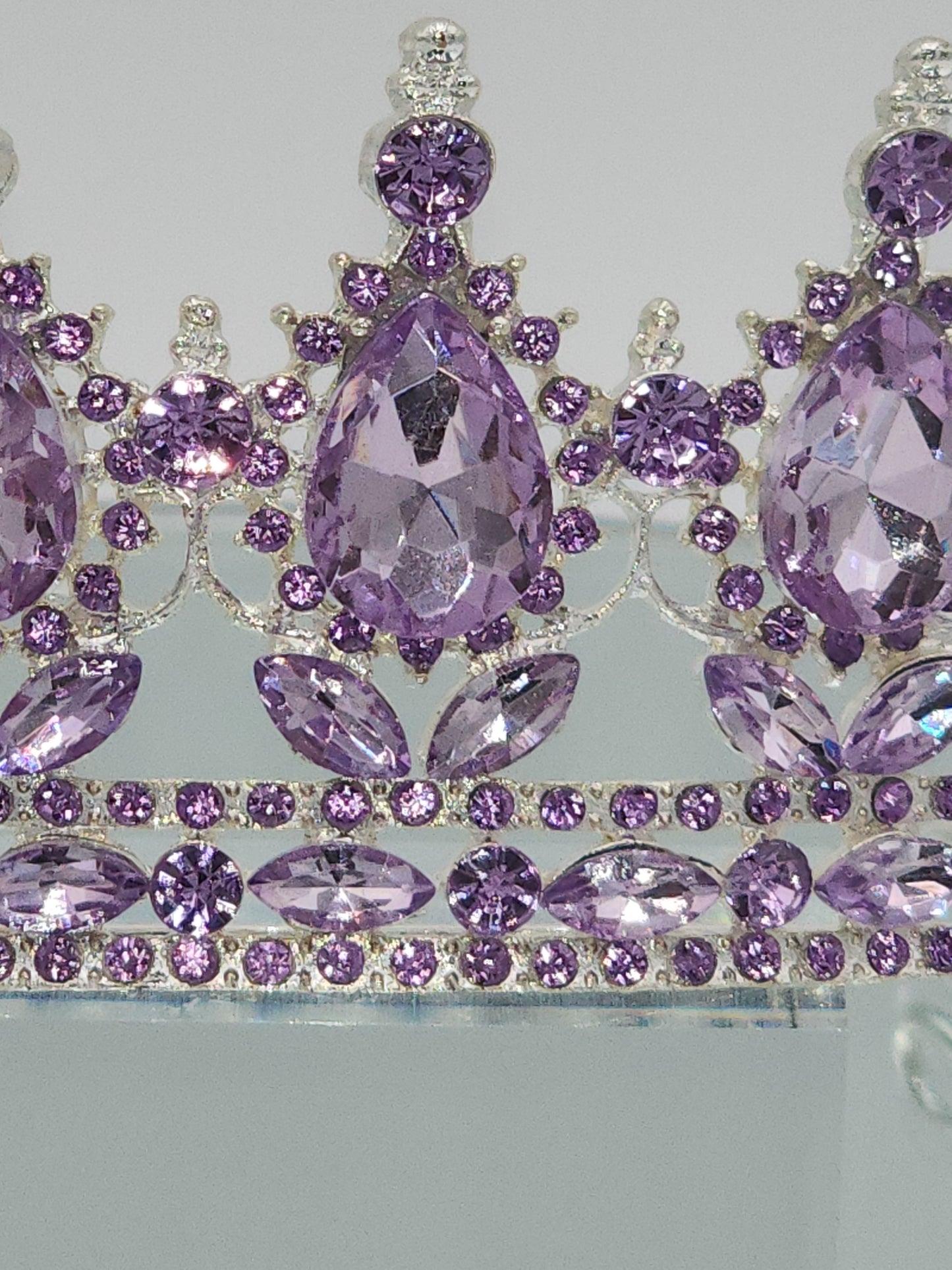 Full color crown #1190