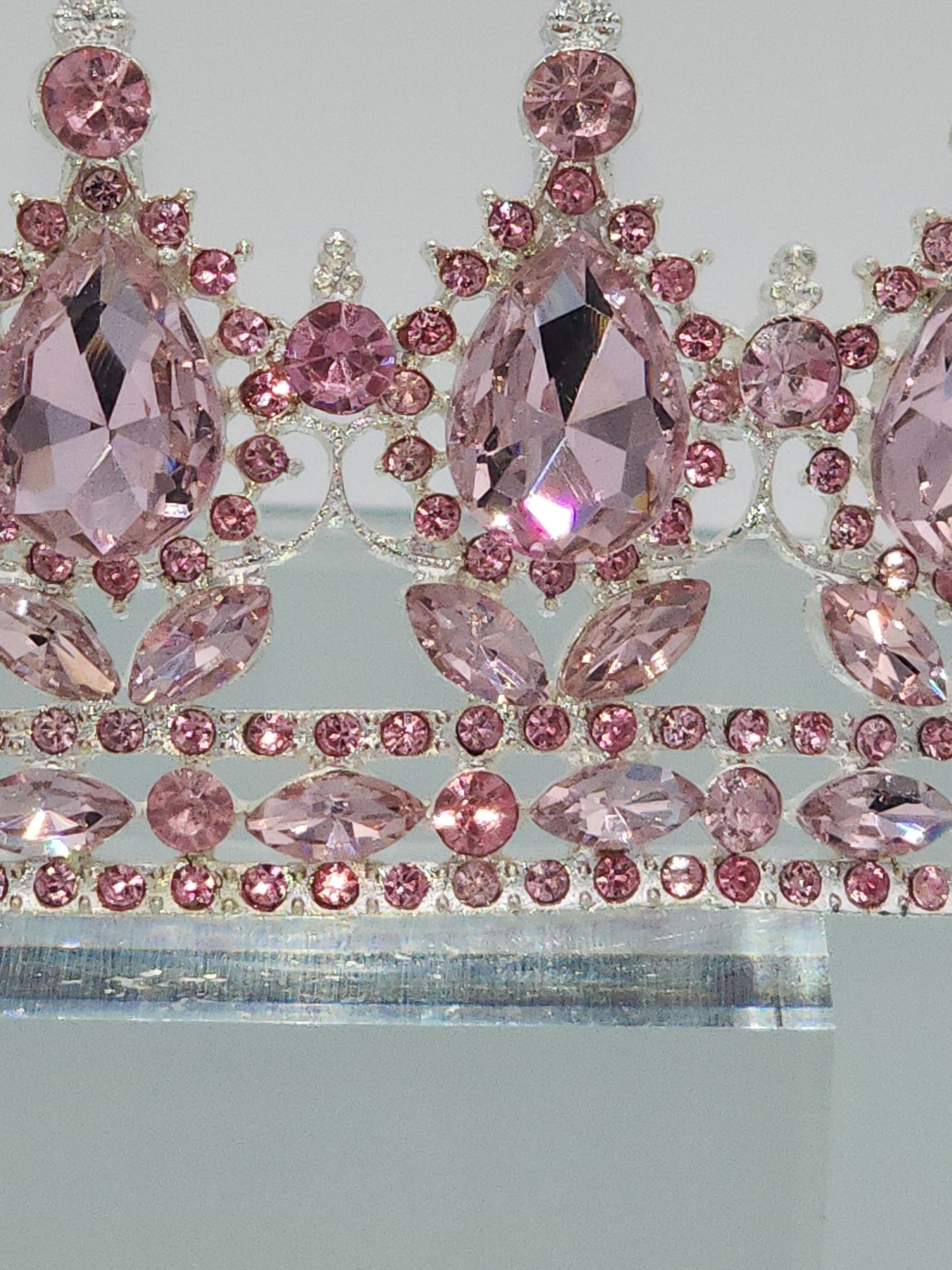 Full color crown #1190
