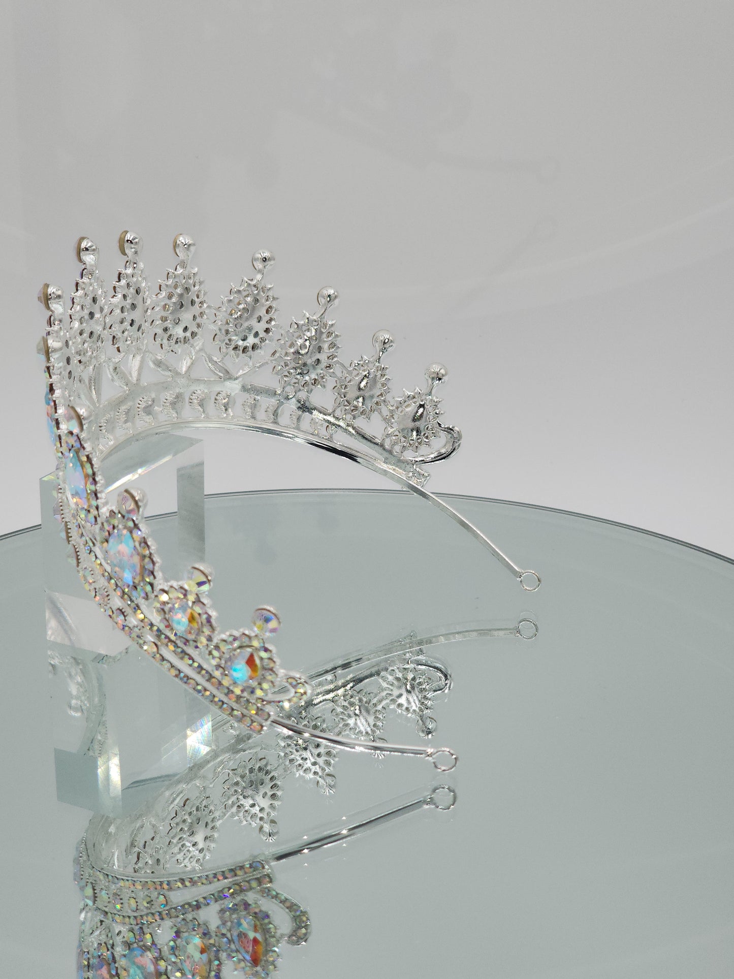 Classic Tiara #3036