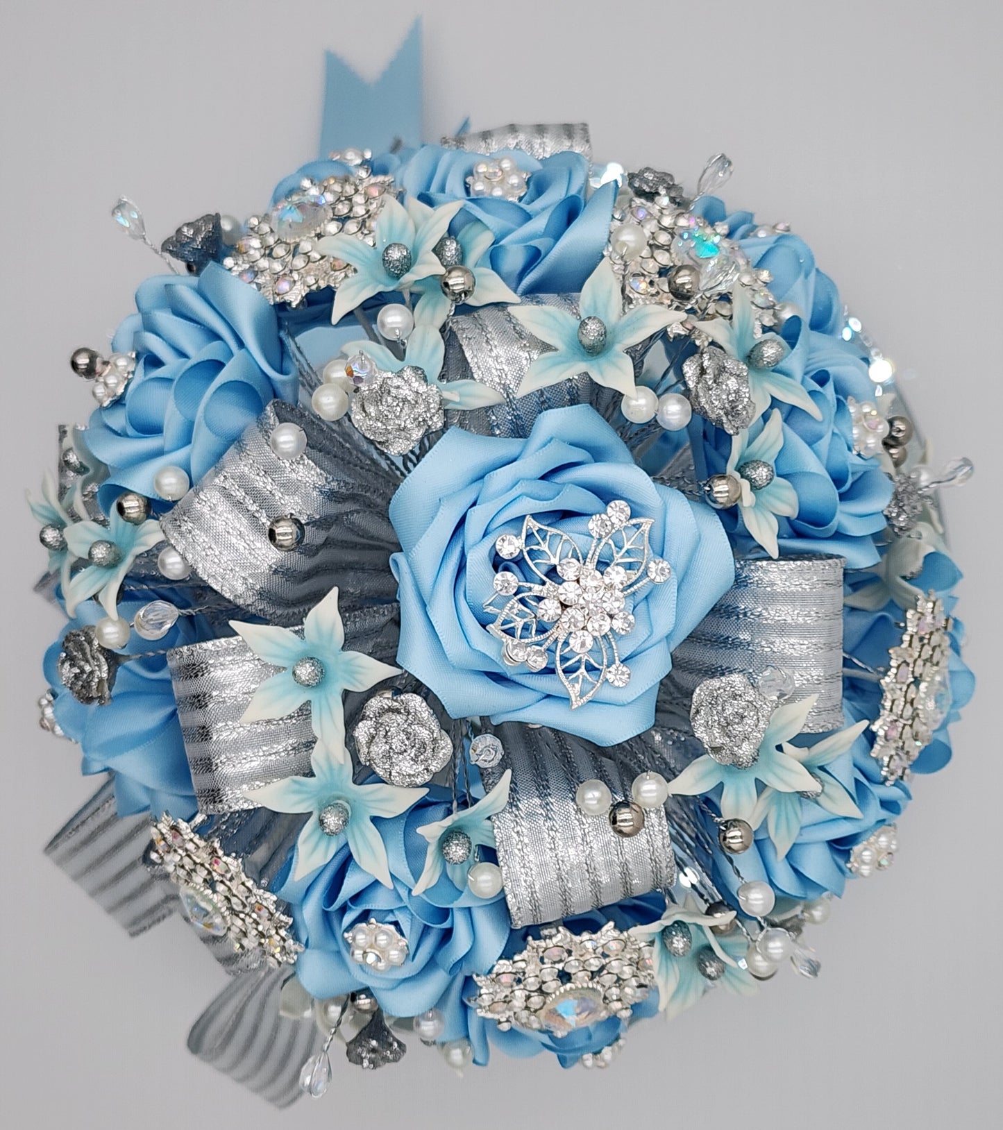 Bahama Blue/Silver Artesanal Bouquet