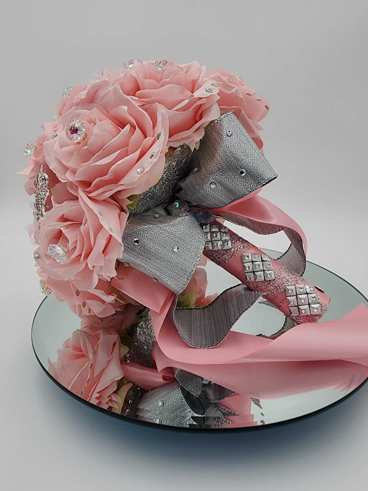 MB04 BLUSH/SILVER BOUQUET