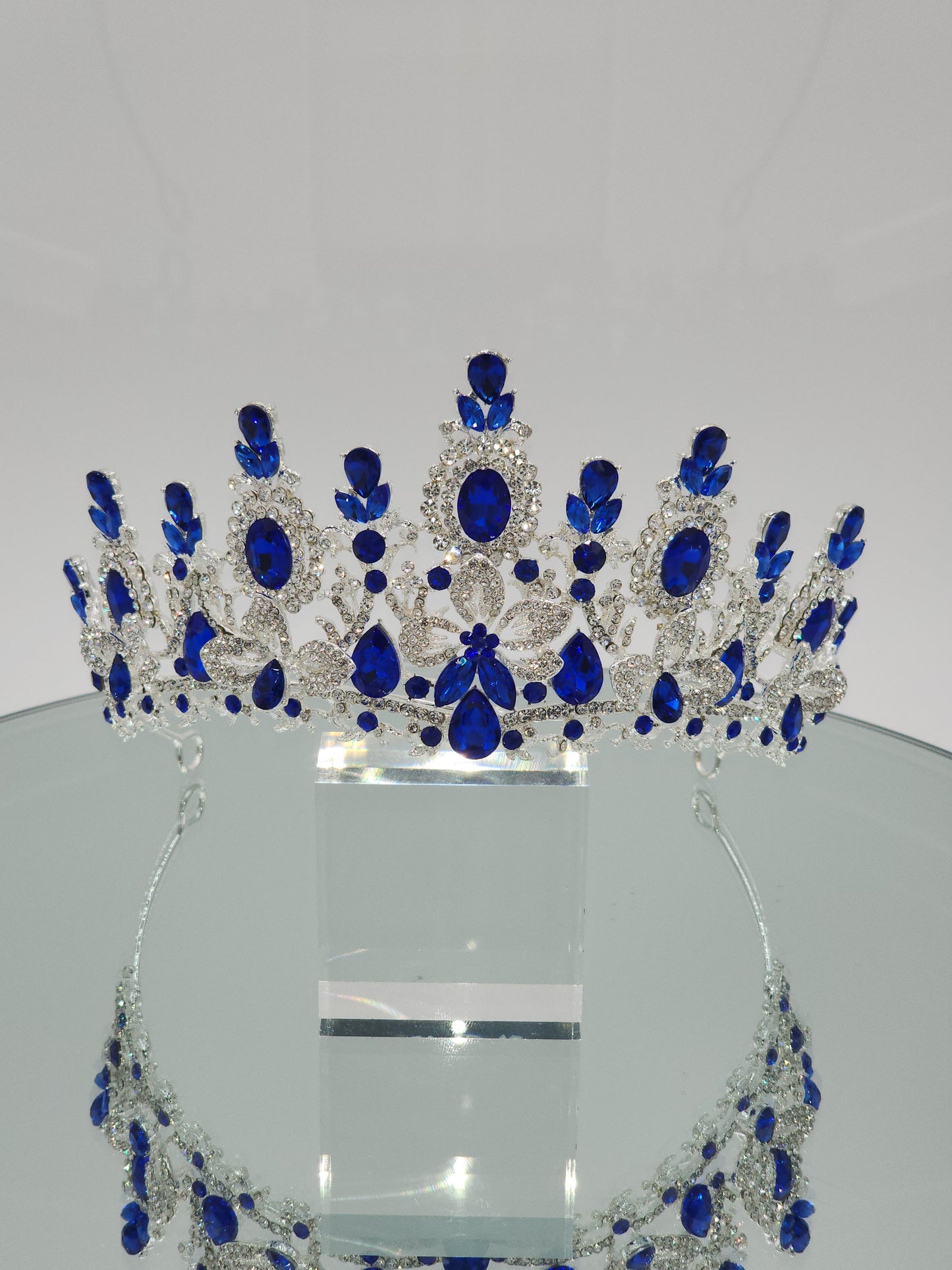 Silver Royal tiara #1402