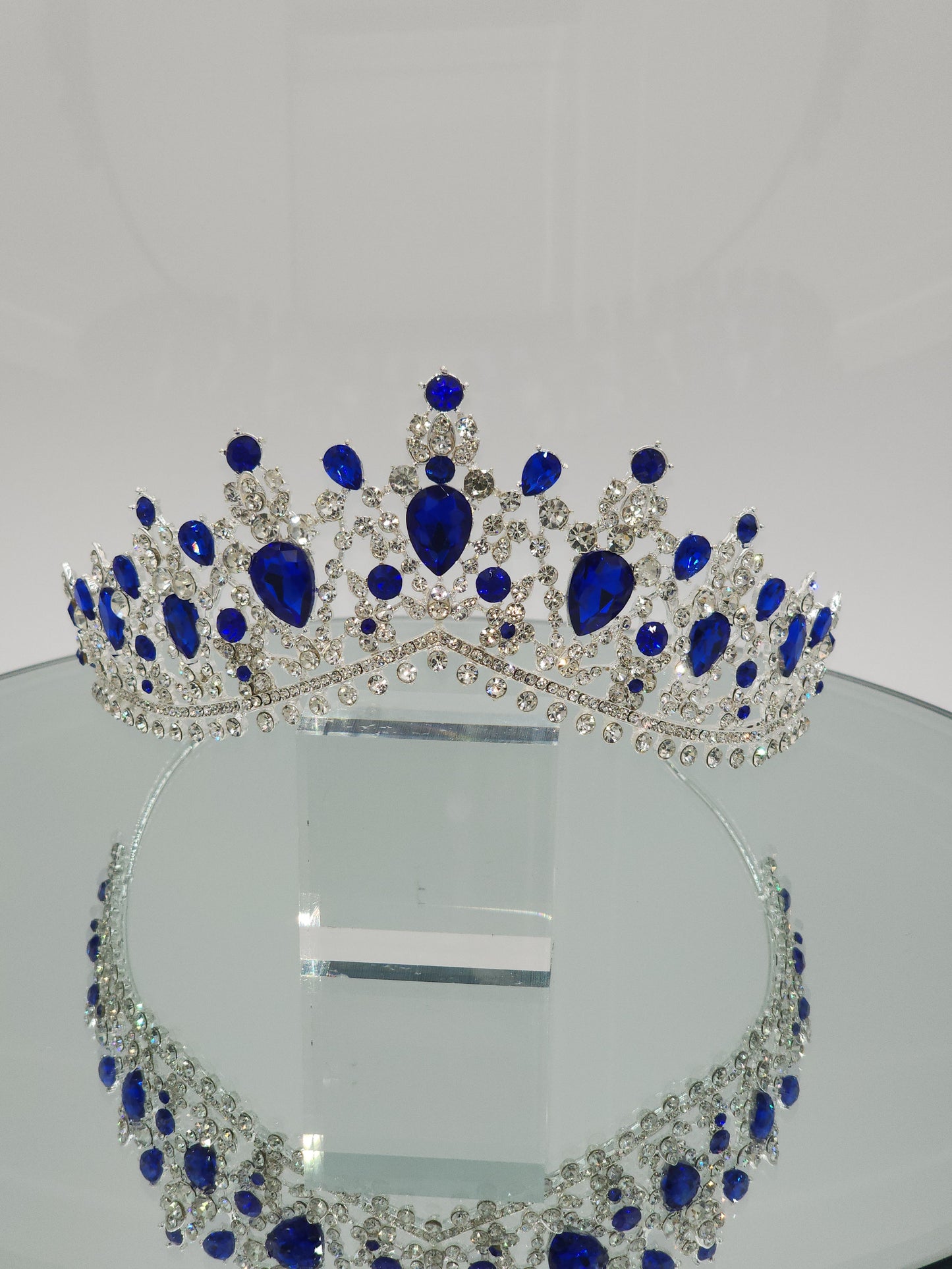 H1084S Quinceanera tiara