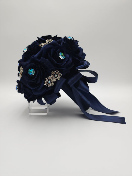 Luxury Custom Navy Blue Quinceañera Bouquet – Handmade Satin Rose Ramo with Crystal Brooches & Rhinestones, Royal Elegant XV Bouquet