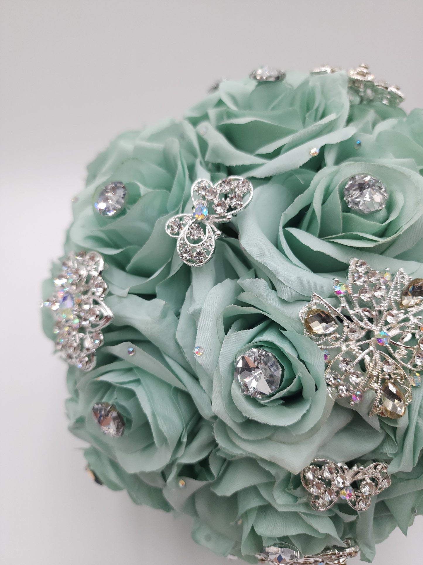 Sage Green Rose Bridal Bouquet – Handmade Crystal Wedding Bouquet with Satin Ribbon | Bride, Bridesmaids, Quinceañera & Prom Flowers