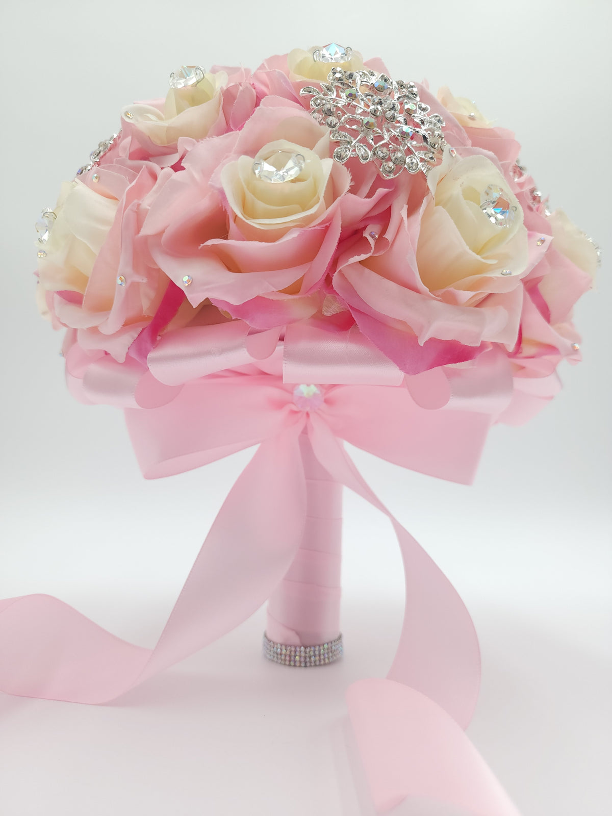 Luxury Pink/Cream Rose Bouquet | Crystal Stone Quinceañera Ramo