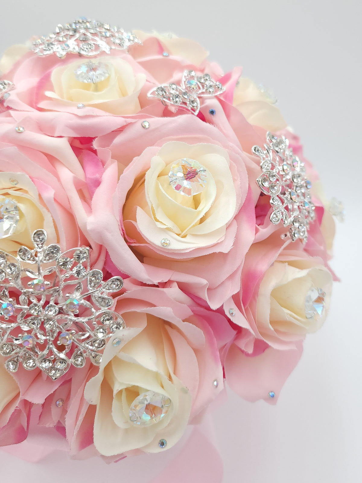 Luxury Pink/Cream Rose Bouquet | Crystal Stone Quinceañera Ramo